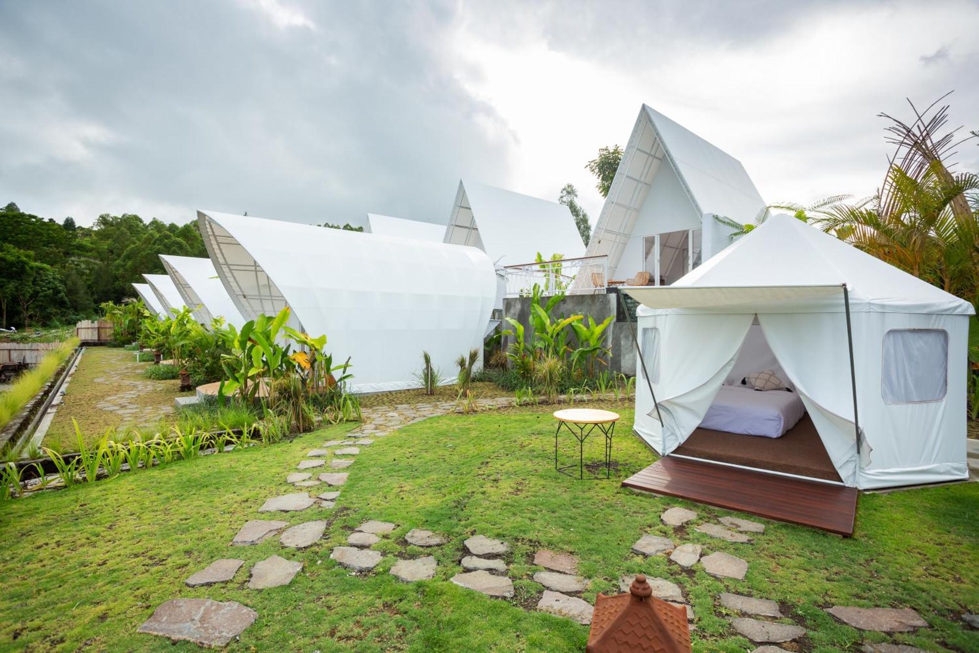 The Dewi Kintamani Luxury Glamping And Natural Hotspring Esterno foto